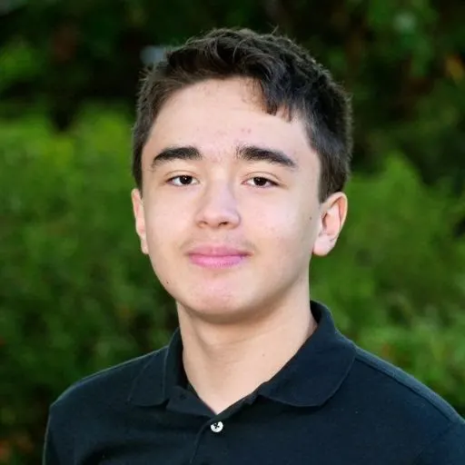 Felipe Kanadani Gonçalves ’24